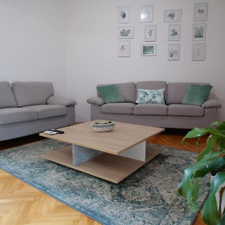 Arena Apartment With 3 Bedrooms In The City Center Pula Zewnętrze zdjęcie
