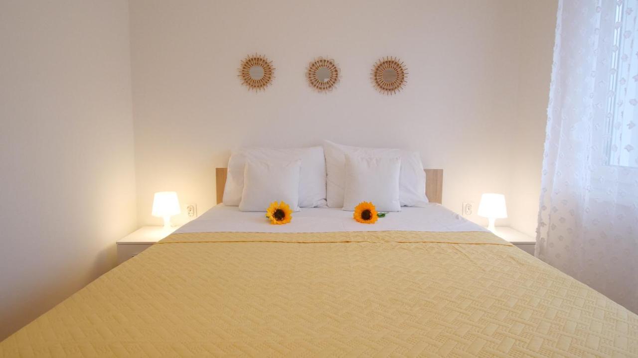 Arena Apartment With 3 Bedrooms In The City Center Pula Zewnętrze zdjęcie